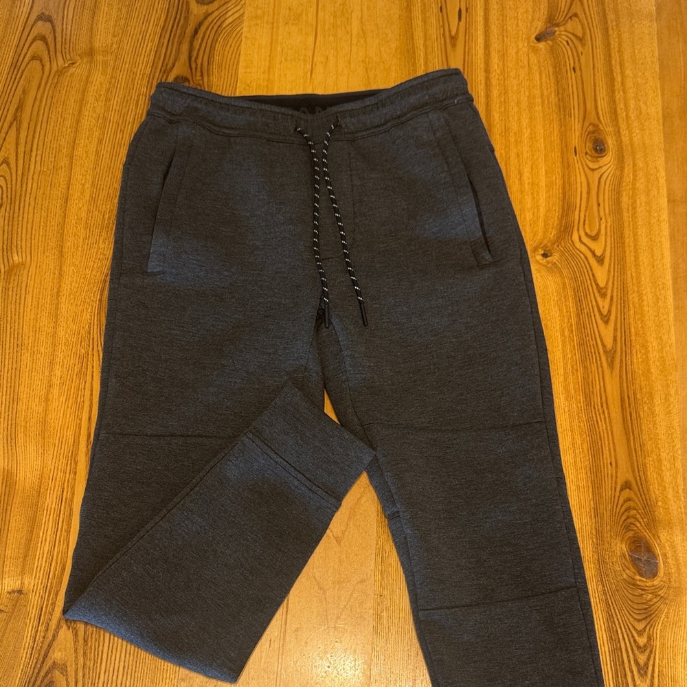 American Eagle Outfitters Charcoal Gray Men's Jogger Sweatpants